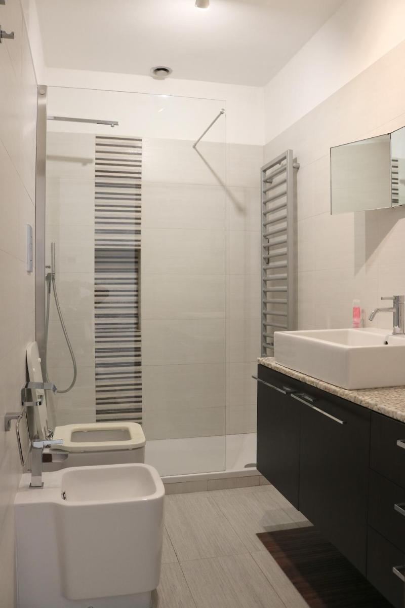 Design Canal Apartment - Hizvo