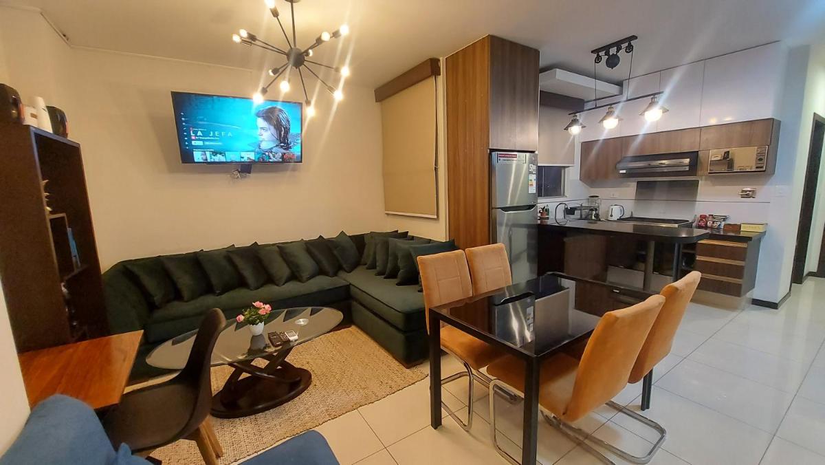 Lujoso Apartamento Nuevo, cerca de todo, moderno 100% amoblado con Netflix, Parqueo gratuito y WIFI. LUXURY - Housity