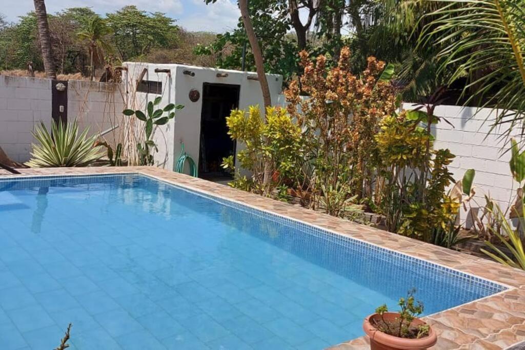 Beach House with a Pool-2mn walk to the beach - Housity
