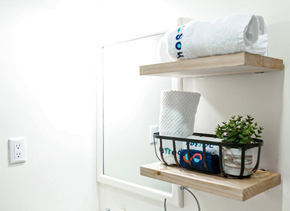 Casa Ultra Moderna El Corazón De Flores - Housity