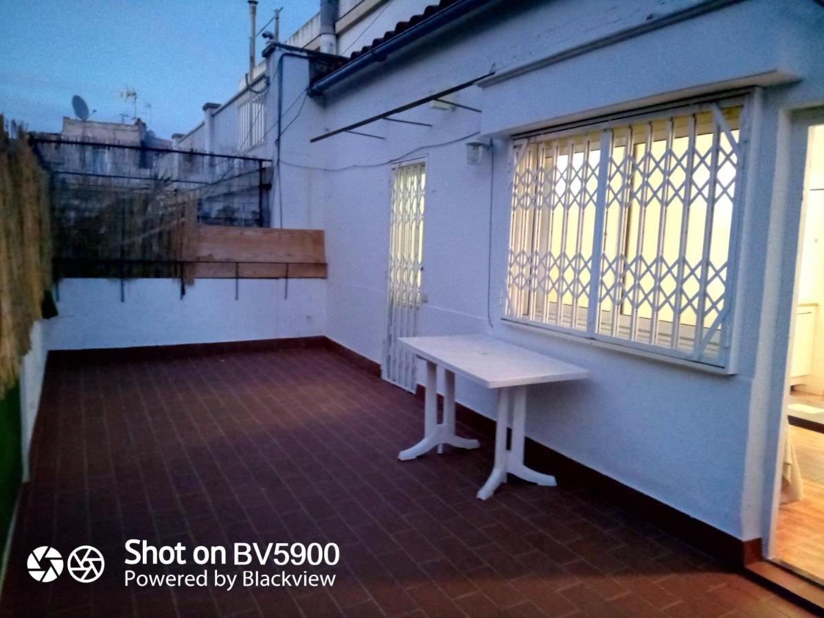 026M Margarit House - Housity