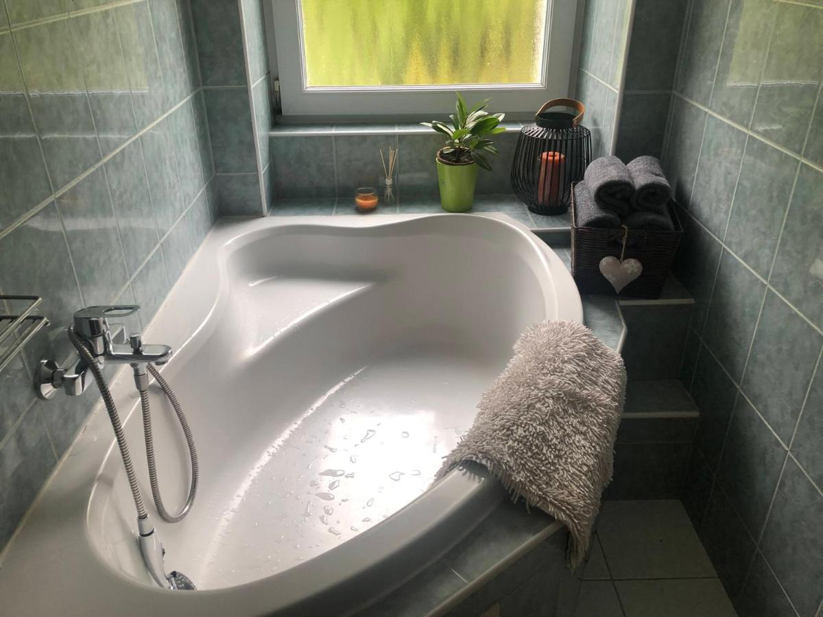 Byt s krásnou vyhlídkou na hotel Imperial - Housity