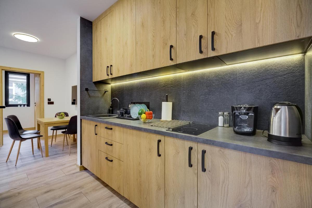 Jaśmin Apartamenty - Housity