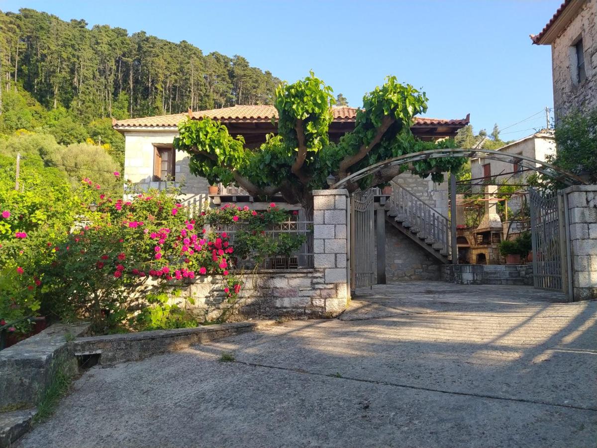 Beautiful stone house! - Housity