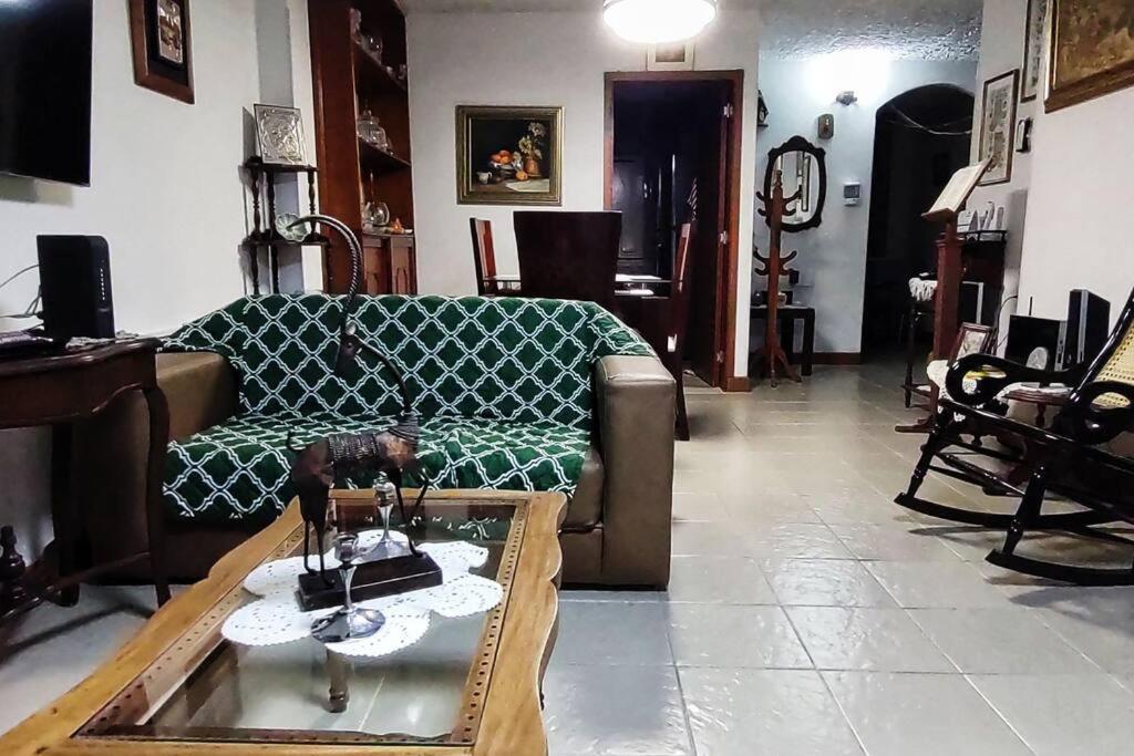 Acogedor apartamento zona exclusiva Bucaramanga - Housity