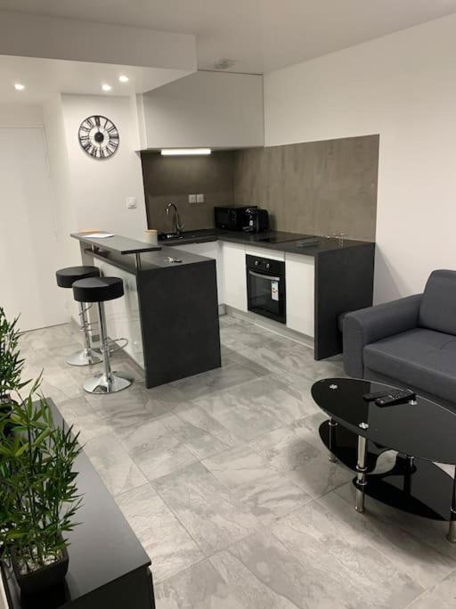 jolie appartement - Housity