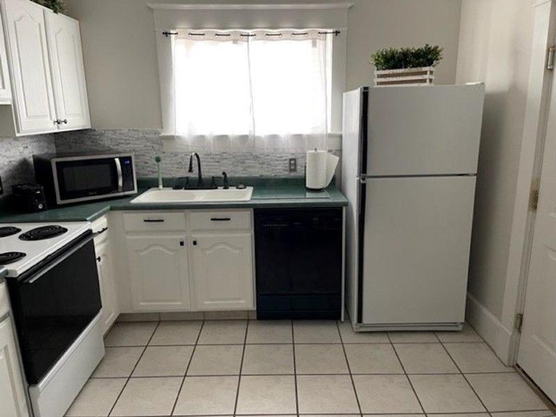 2 Bedroom Character House - Housity