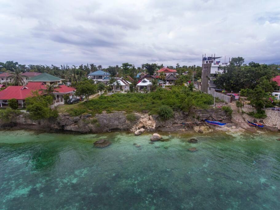 Cozy house on the beach - Housity