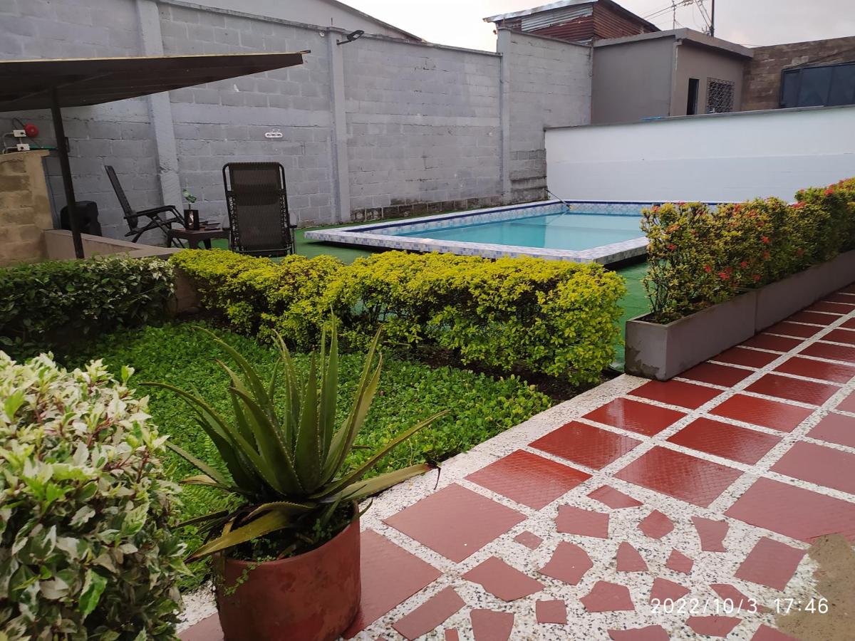 Villa Juliana - Housity