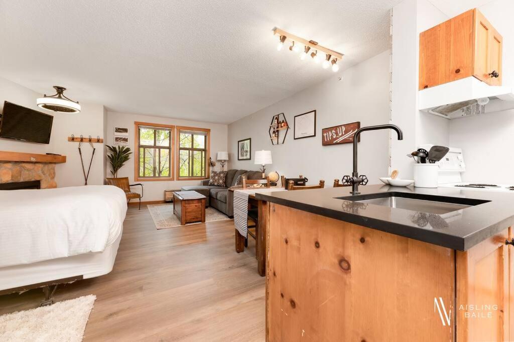 The Upper Tip, Elevate your vacation, with Hot Pool and Hot Tub - Housity