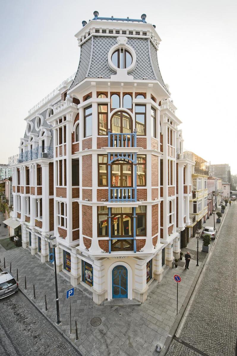 Hotel Old Town - Housity