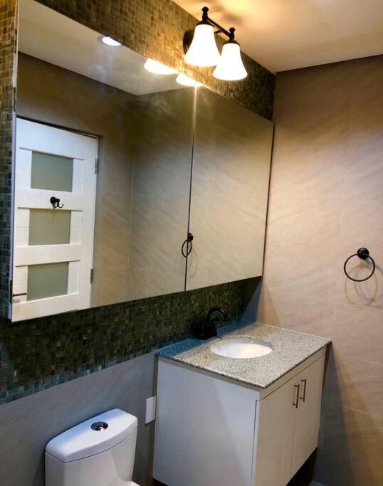 CooL House w/Great location near SM & Jacks Ridge - Housity