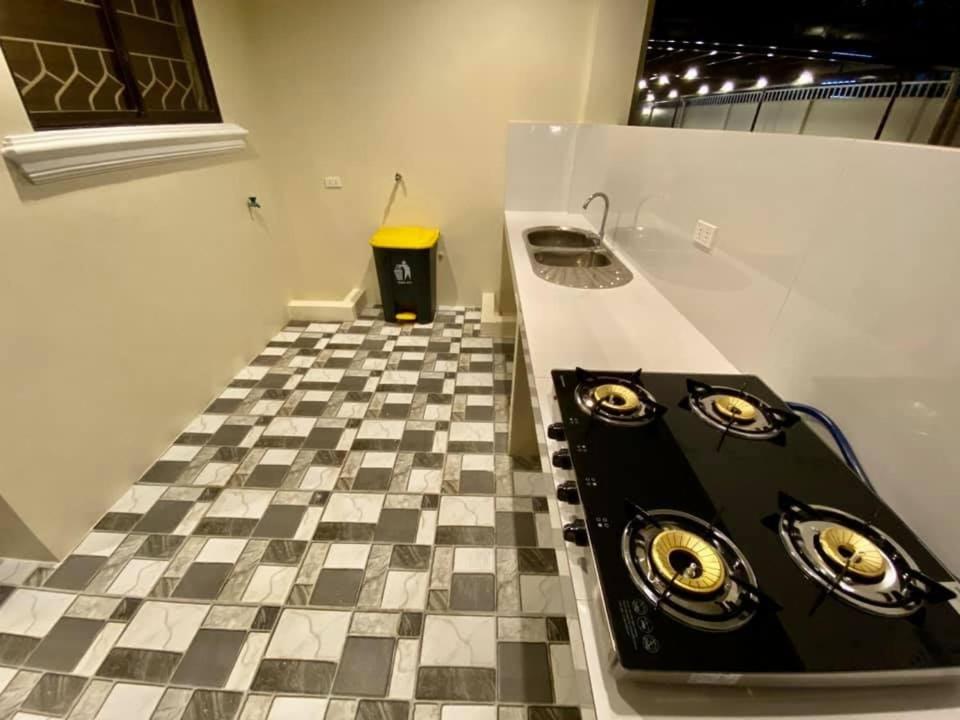 Suitetrails - Nice House with Great Location (Near SM Ecoland)
