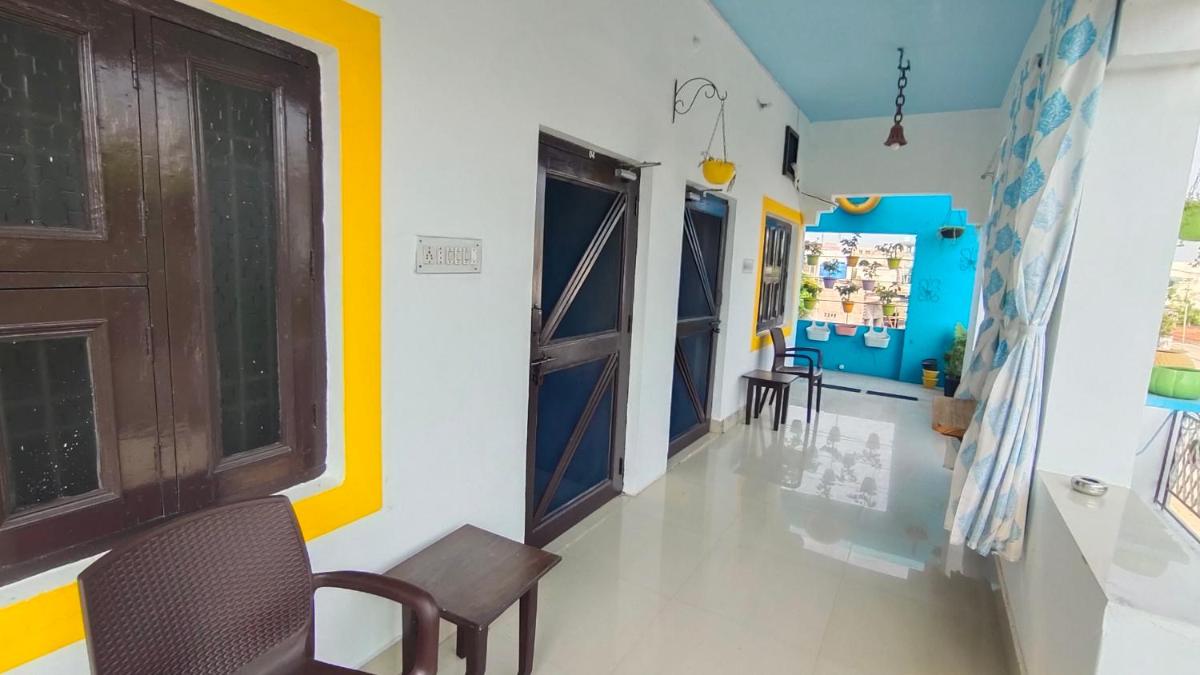 Iora Guest House - Housity