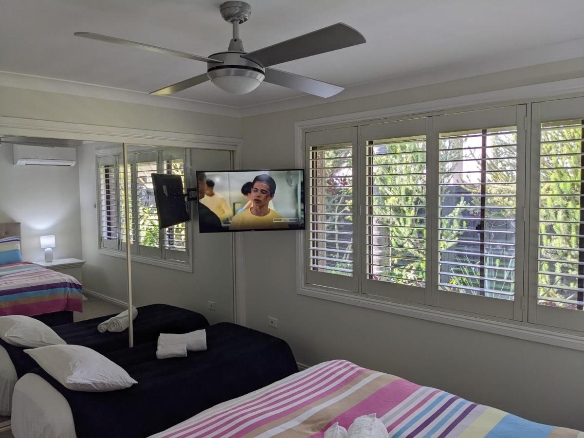 Suitetrails - Beachside Villa Ettalong Beach