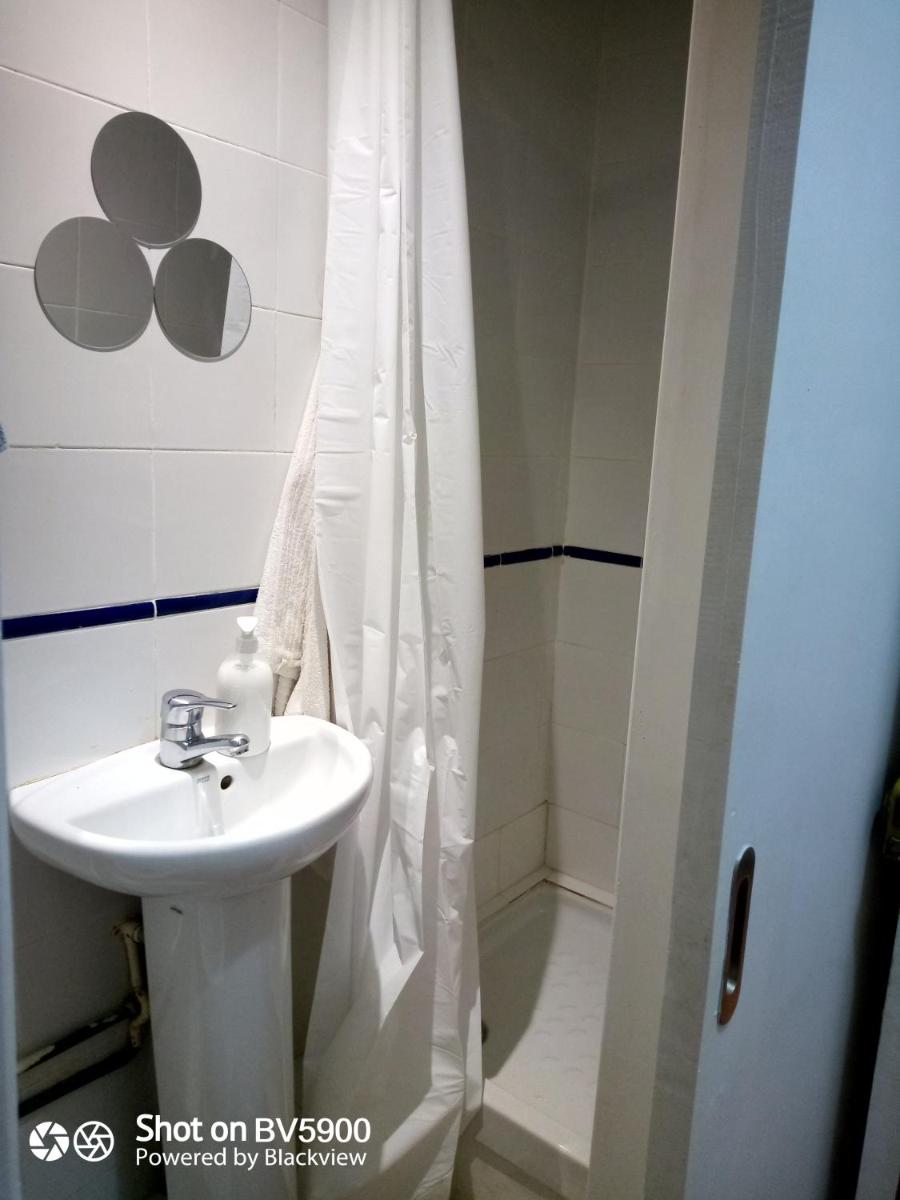 026M Margarit House - Housity