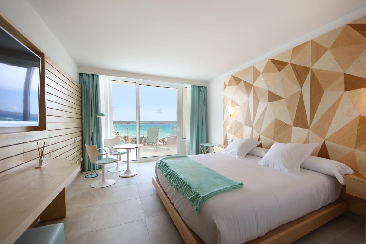 Cama o camas de una habitación en Iberostar Selection Playa de Palma