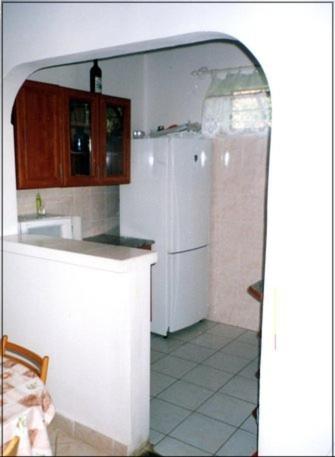 Abádi Karmazsin Ház - Housity