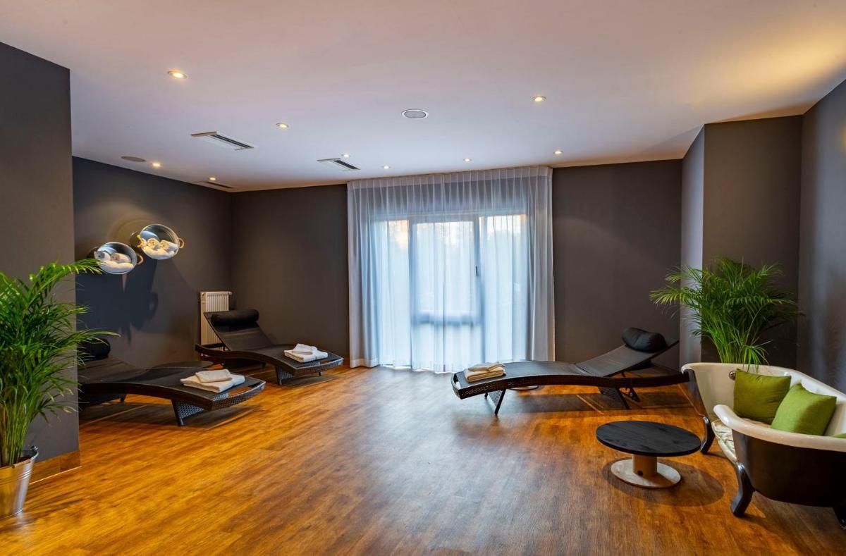 mightyTwice Hotel Dresden - Housity
