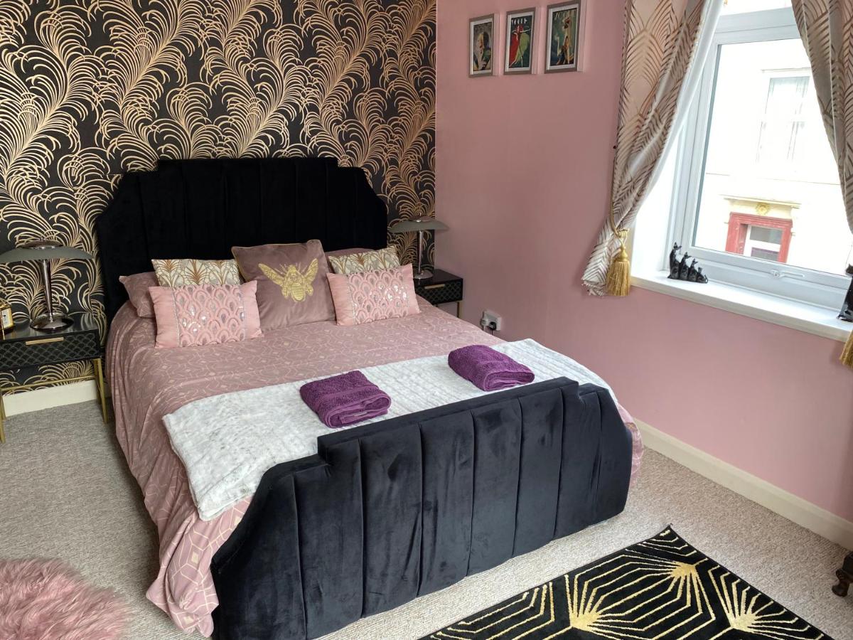 Bedford House Retreat - Housity