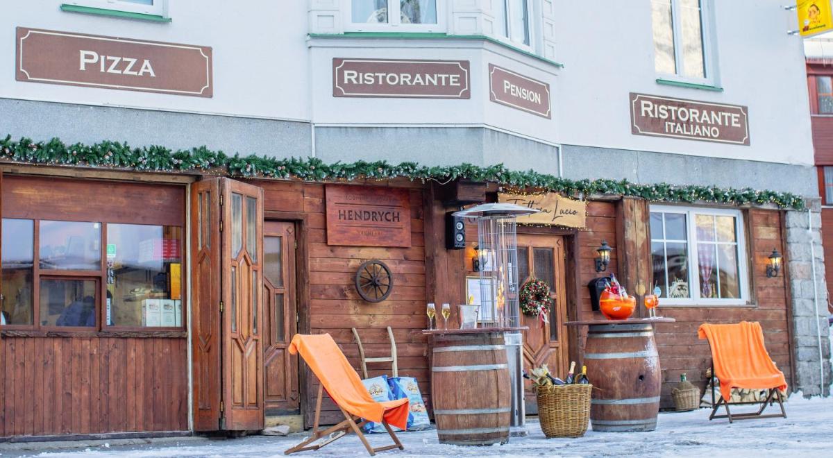Penzion Sofinata & Pizzeria Špindlerův Mlýn - Housity