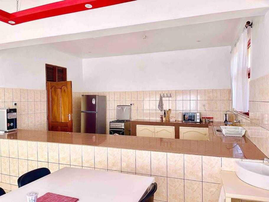 Suitetrails - Spectacular Ocean View Apartment in Malindi