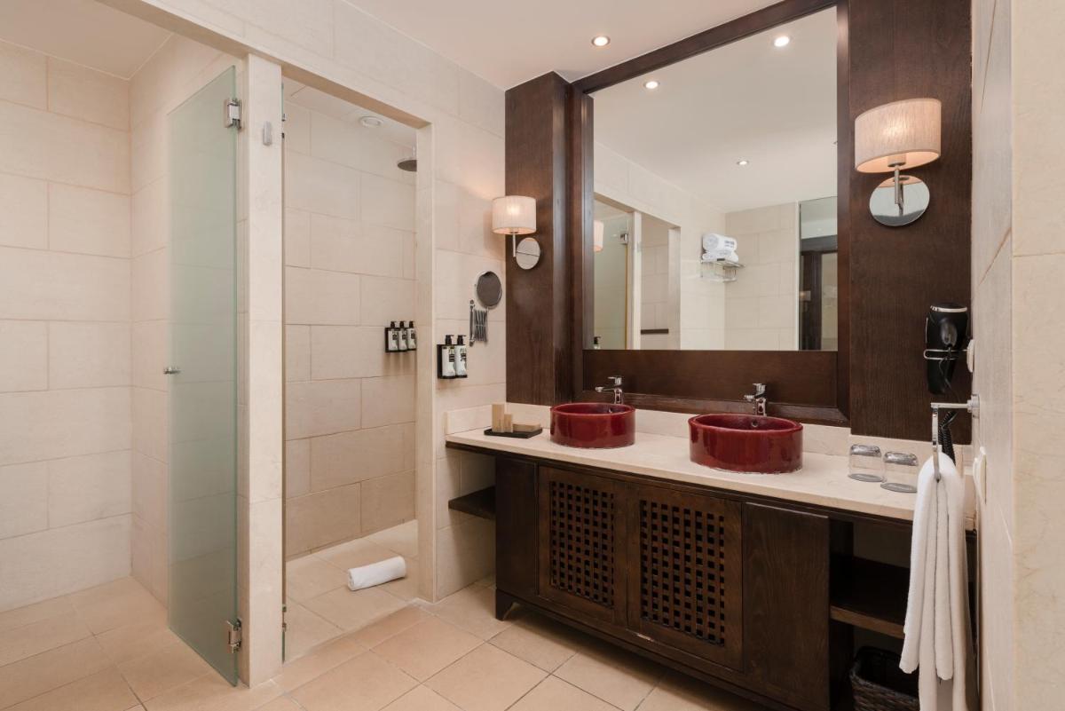 Un baño de Barceló Tenerife