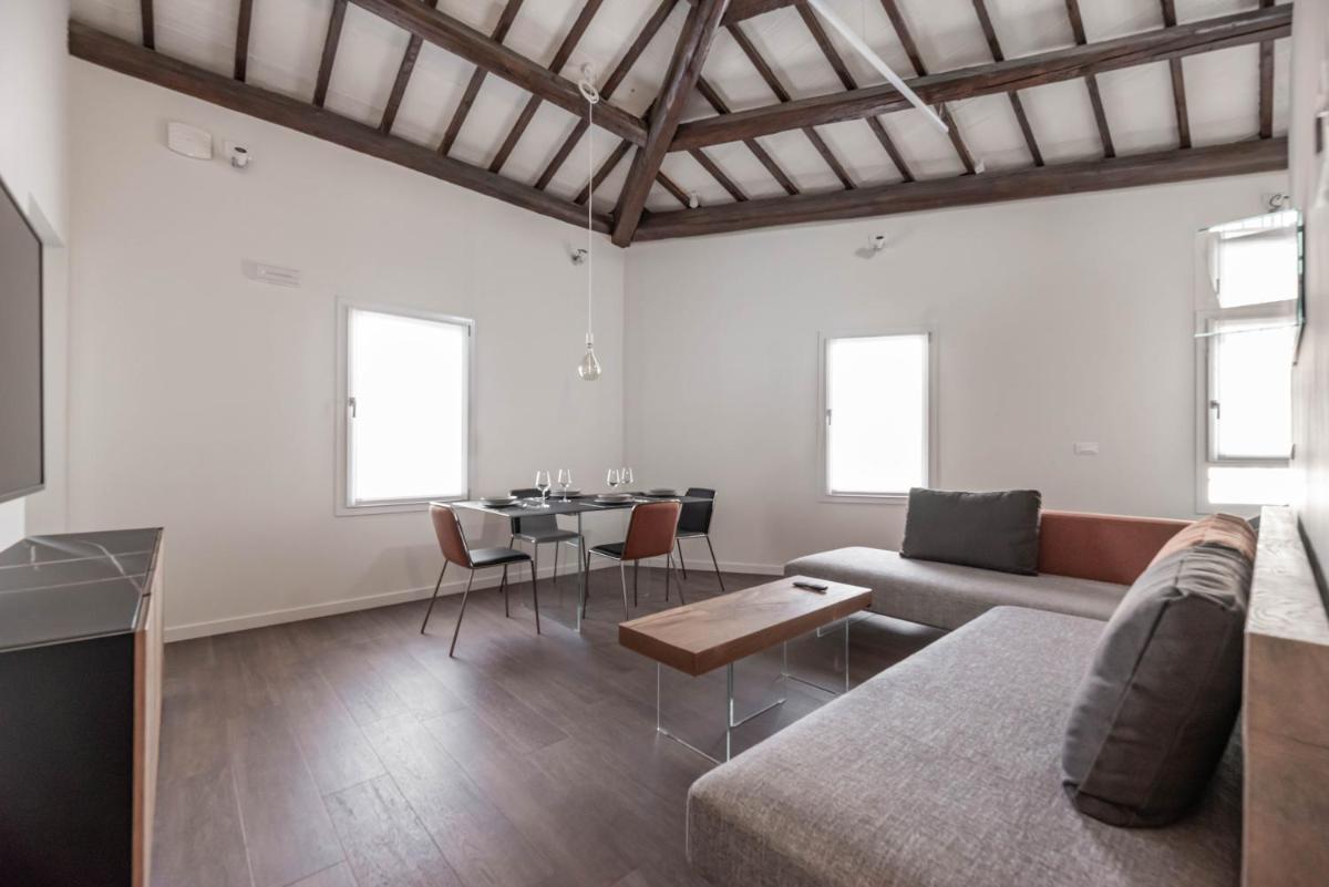 Palazzo '900 Design Flats - Il Prato - Housity