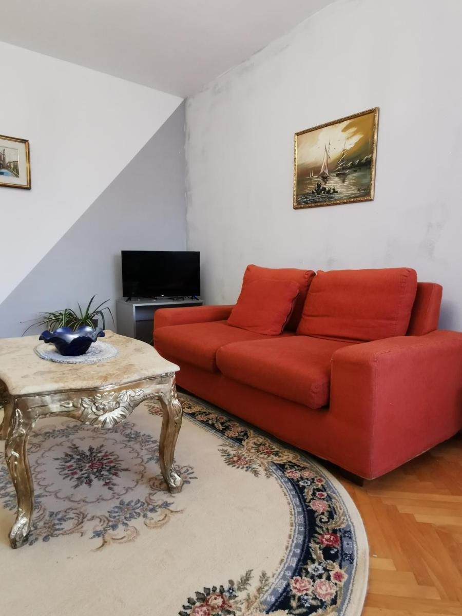 Apartment Centar - Housity