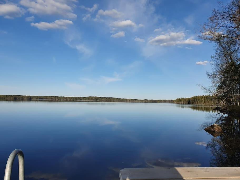 Suitetrails - VictoriaCourt Lakeside Villa