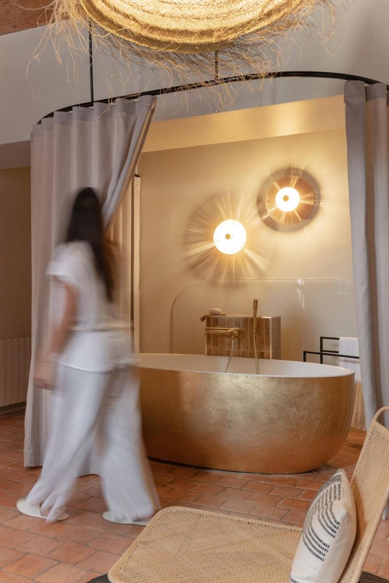 MiHotel Tour Rose - Housity