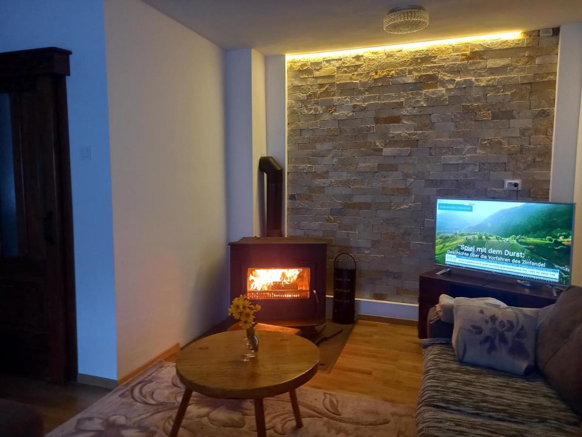 Konak Ugnji-Village - Housity