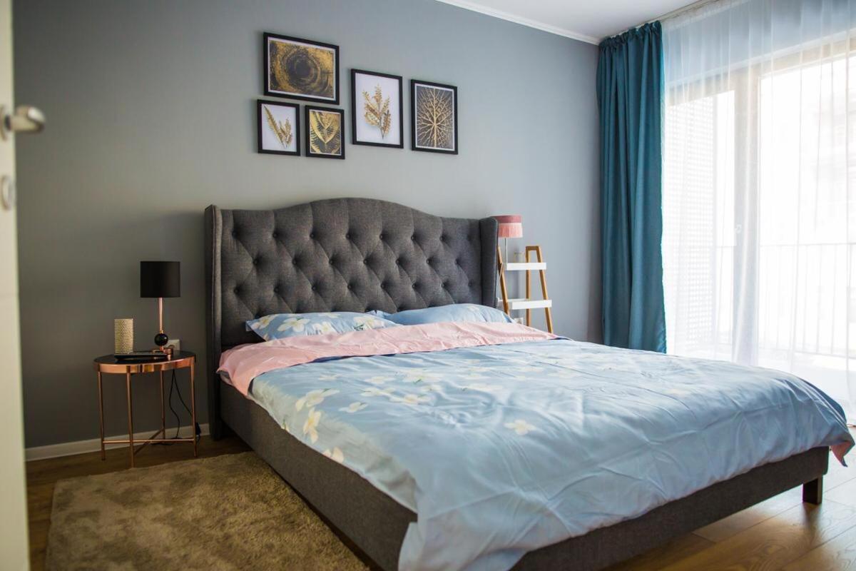 YamaLux Apartments - HappyApartment - close to IuliusMall - Housity