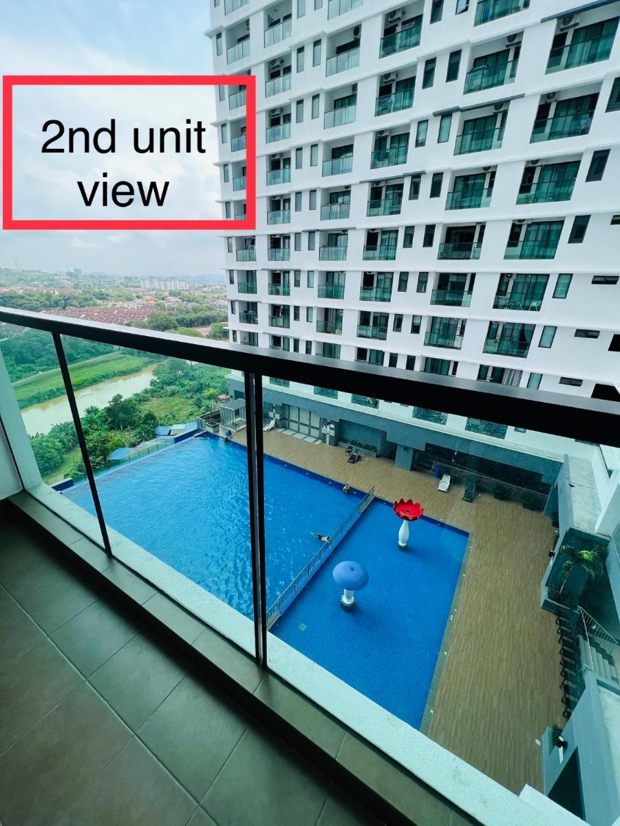 Vista Bangi 1 Bedroom service apartment with swimming pool - Housity