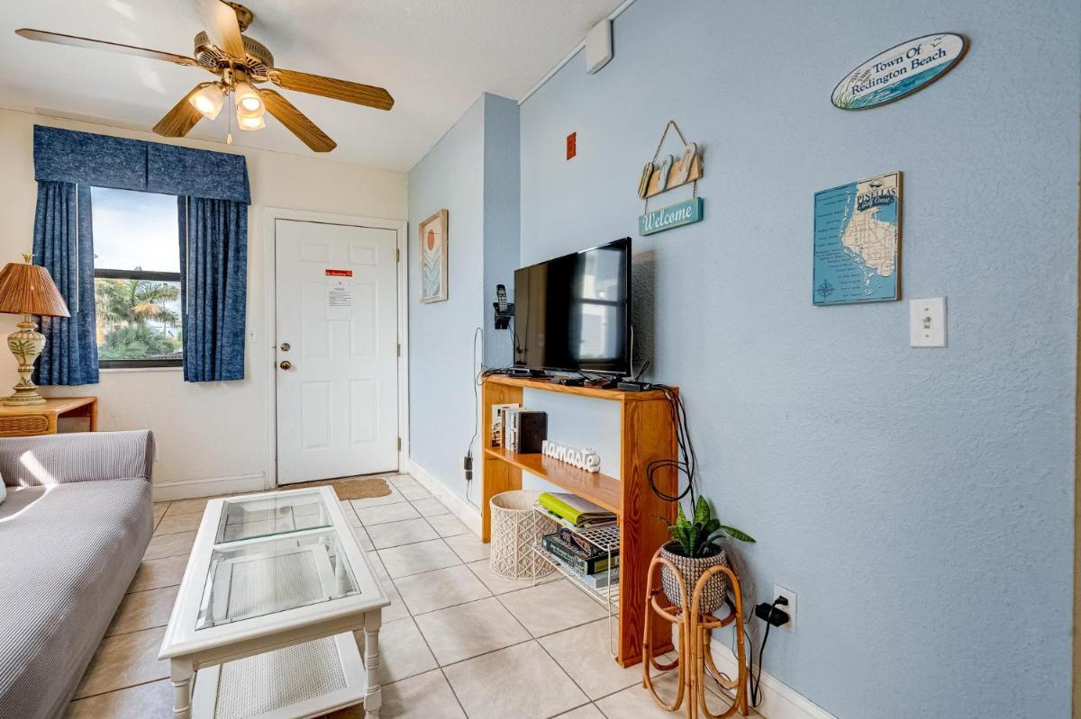 Royal Orleans 212 - Housity