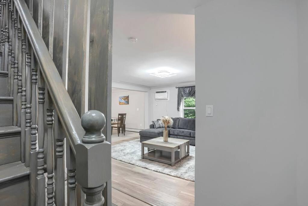 Discover Nature’s Glory! Perfect Family Home - Housity