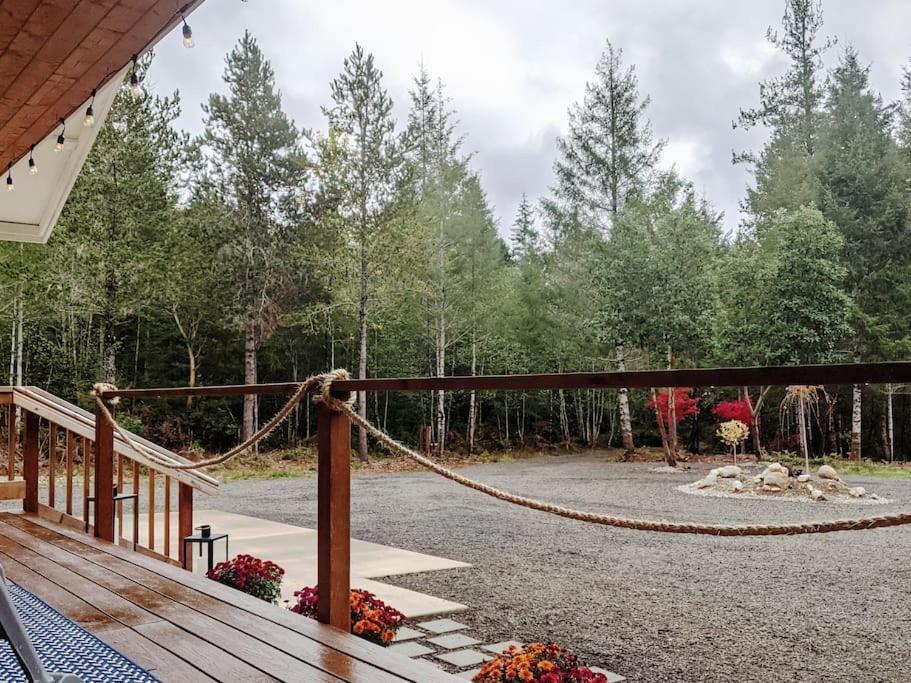 The Hideaway Mason Lake - A Private Escape - Housity