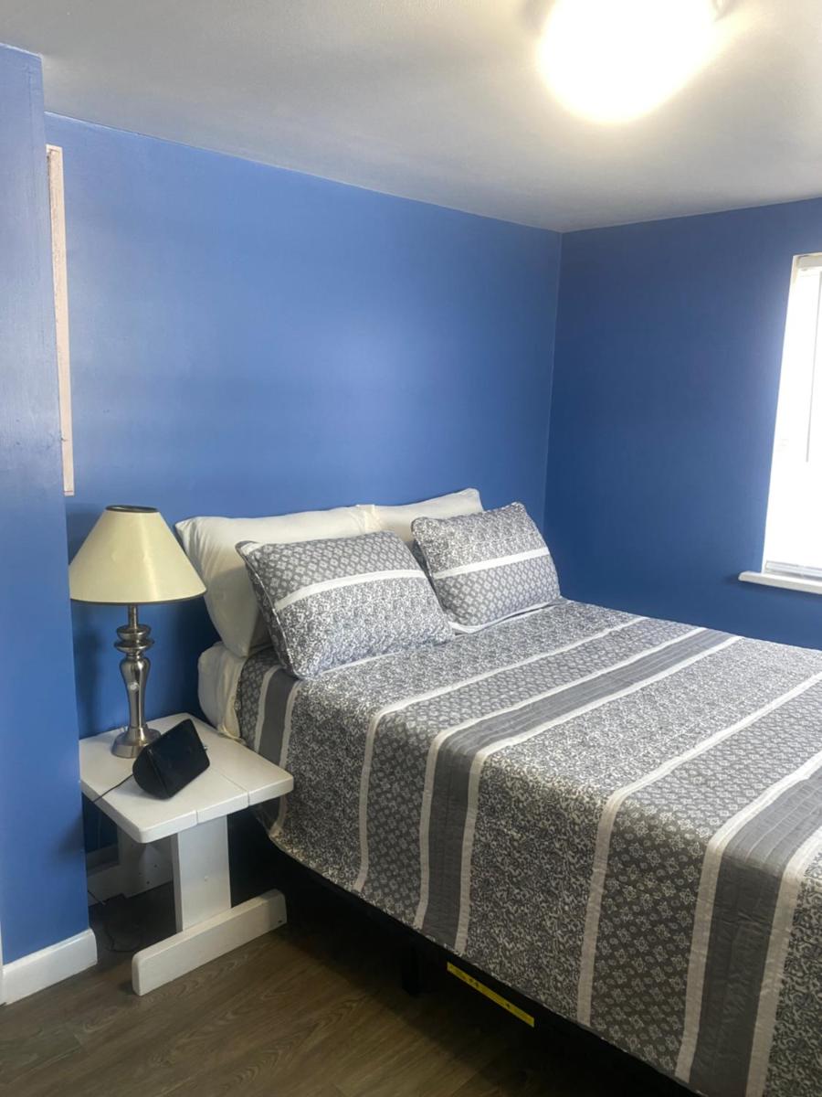 Shipwrecked Quarters - Housity