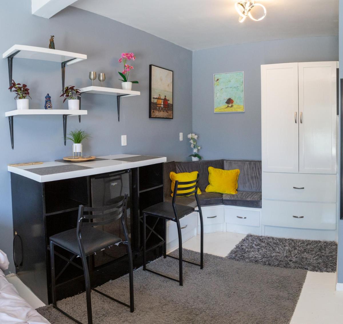 Luxury Modern Ocean Home for 20 guests - Housity