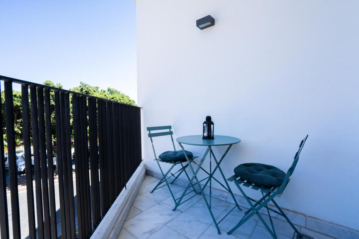 c4 .super appartement with parking - Housity