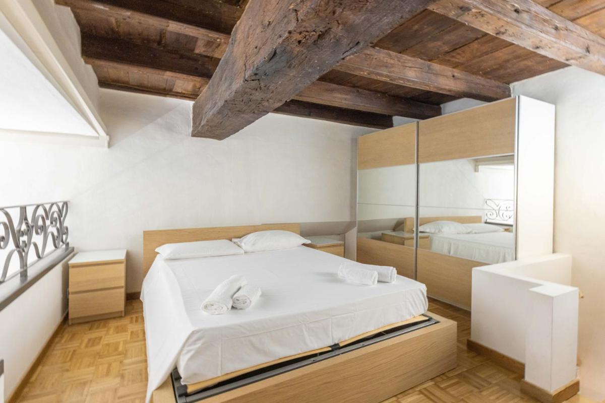 De'Carbonesi, Bologna by Short Holidays - Housity
