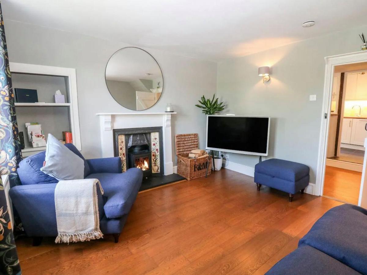 Mere View - Housity