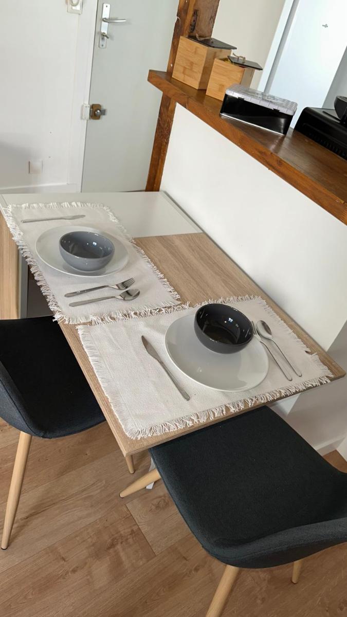 Home Up Pontoise - Housity