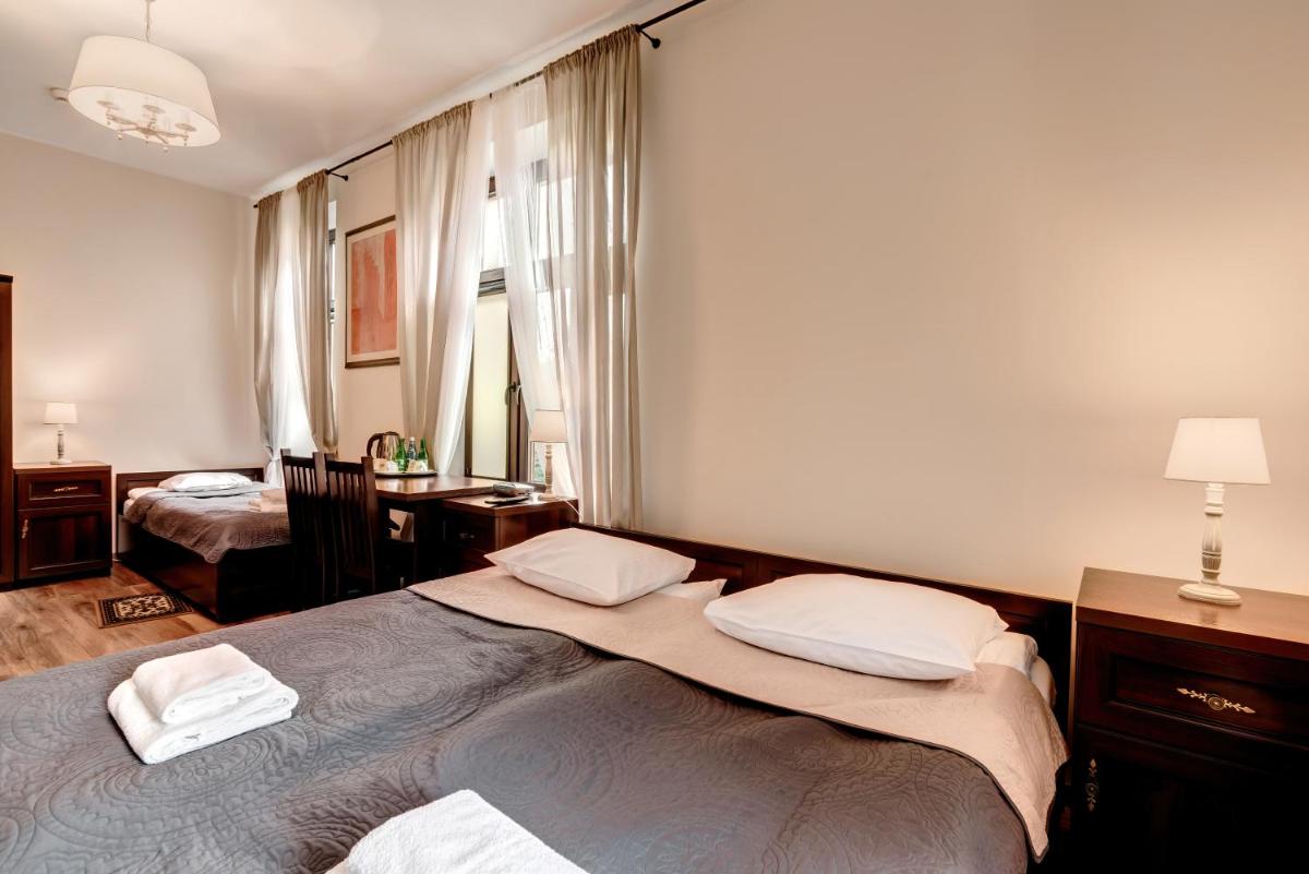 Hotel Charlotta - Housity