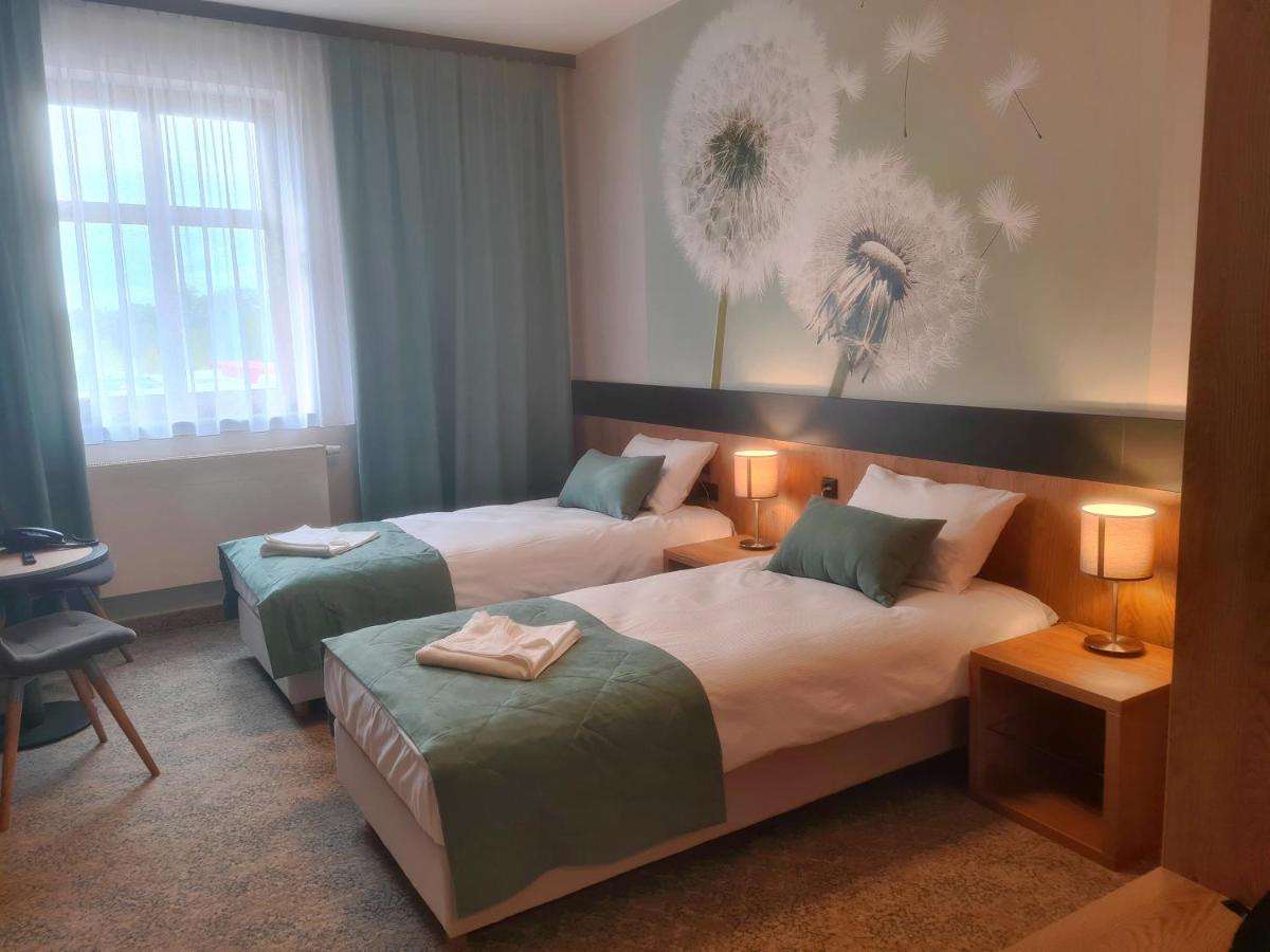HOTEL PORT 2000 Torzym - Housity