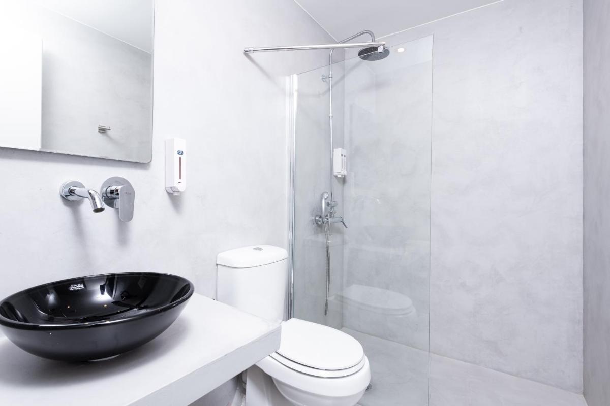 Enattica Monastiraki Living - Housity