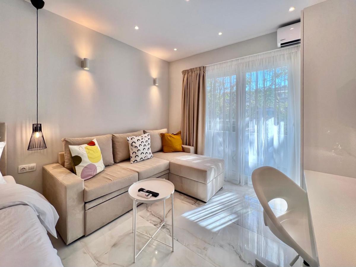 Kono Studios & Suites - Housity