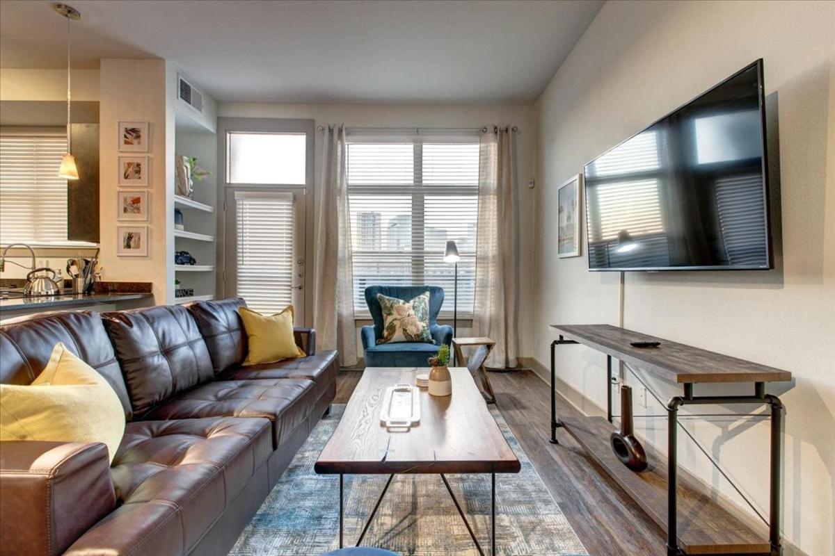 Continuum Homes - Dallas - Housity