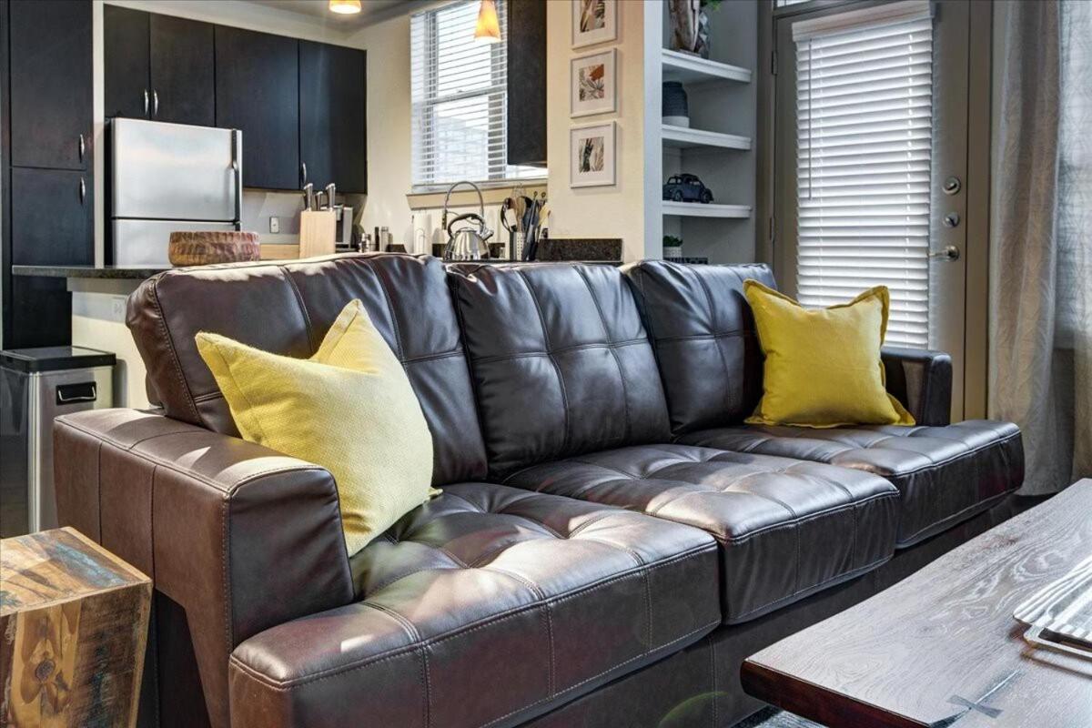 Continuum Homes - Dallas - Housity