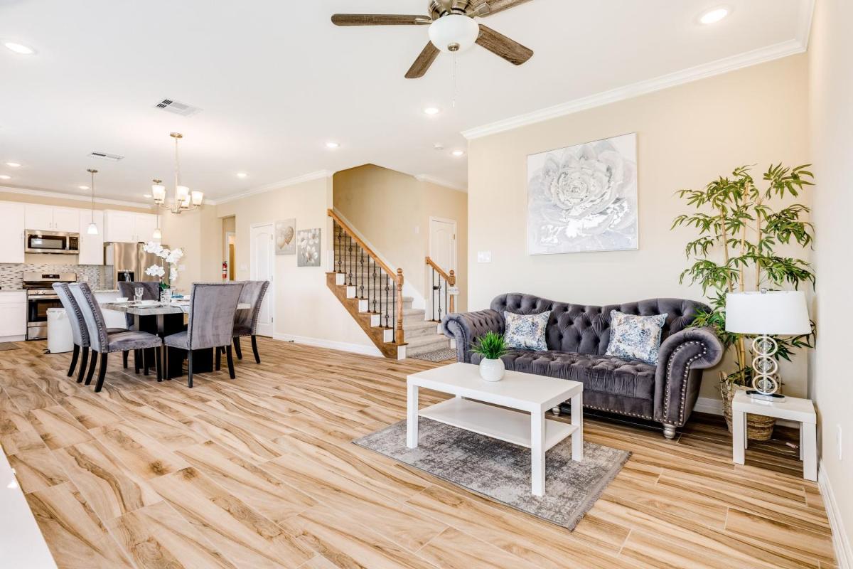 H-Town Getaway - Housity